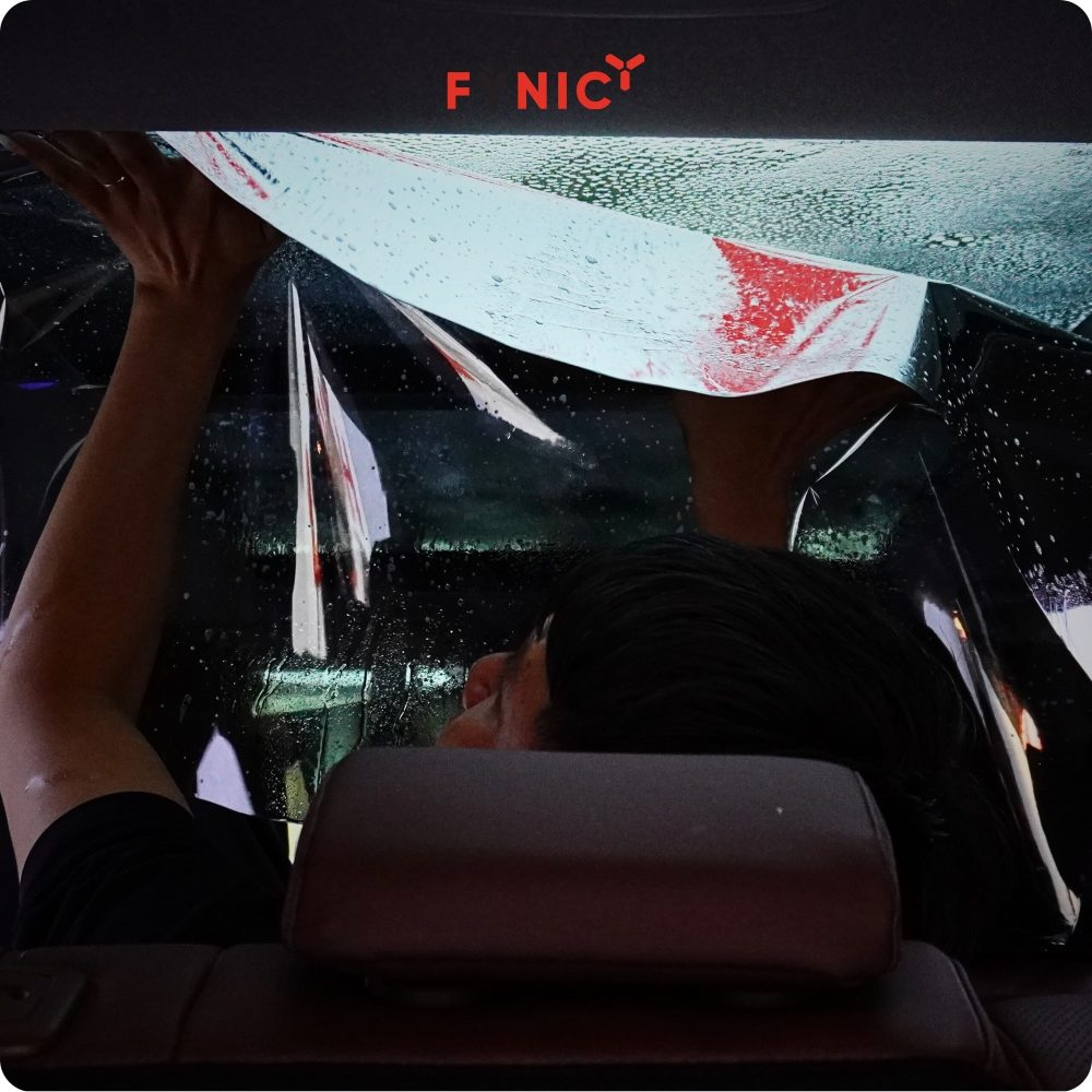 Dán phim cách nhiệt cửa sổ trời