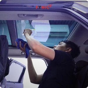 Dán phim cách nhiệt cửa sổ trời