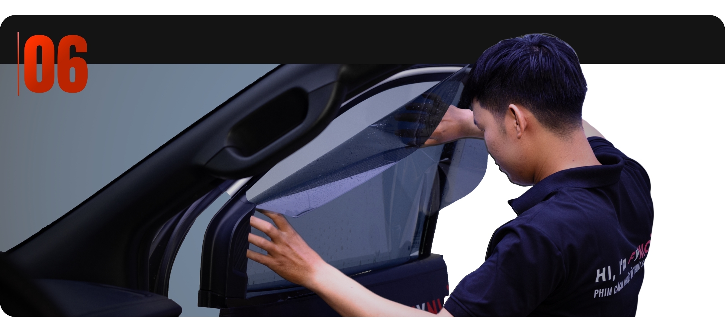 Quy trình dán phim cách nhiệt ô tô bước 6