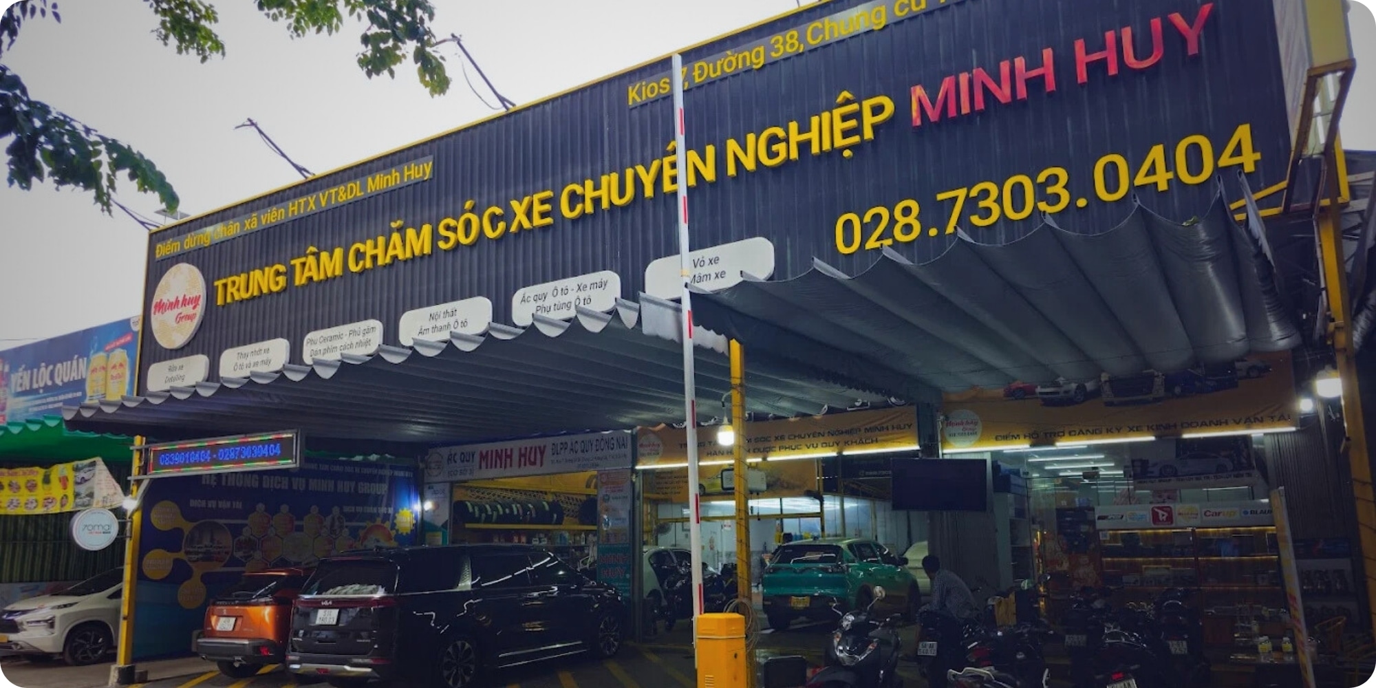 Top 10 địa chỉ dán phim cách nhiệt ô tô TP.HCM chất lượng 4 Minh Huy là một trong những địa chỉ uy tín chuyên cung cấp dịch vụ dán phim cách nhiệt ô tô