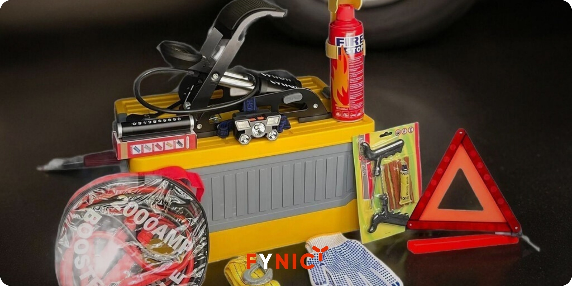 Gợi ý 18 phụ kiện cần thiết cho ô tô, cần lưu ý gì khi chọn 18 Bộ dụng cụ cứu hộ là giải pháp giúp người dùng chủ động ứng phó với các tình huống khẩn cấp