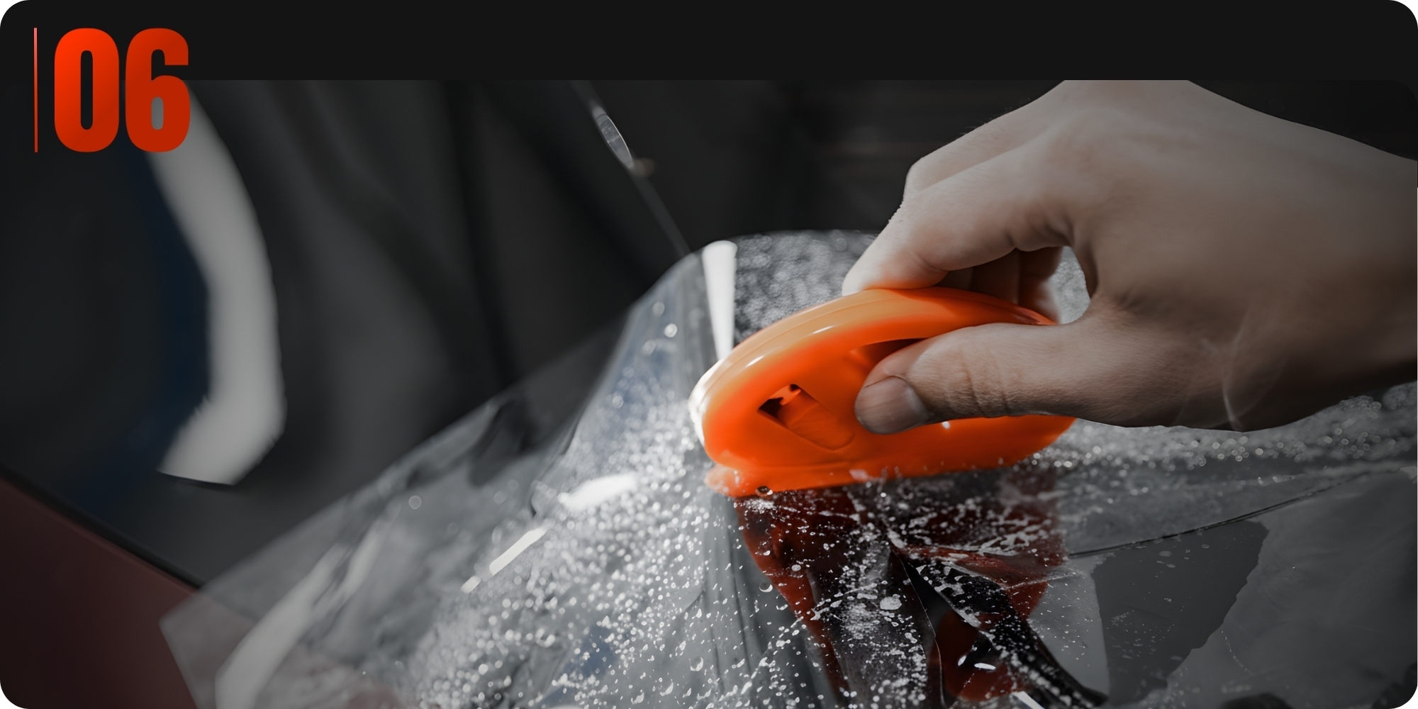 Gạt dung dịch bôi trơn dưới màng PPF