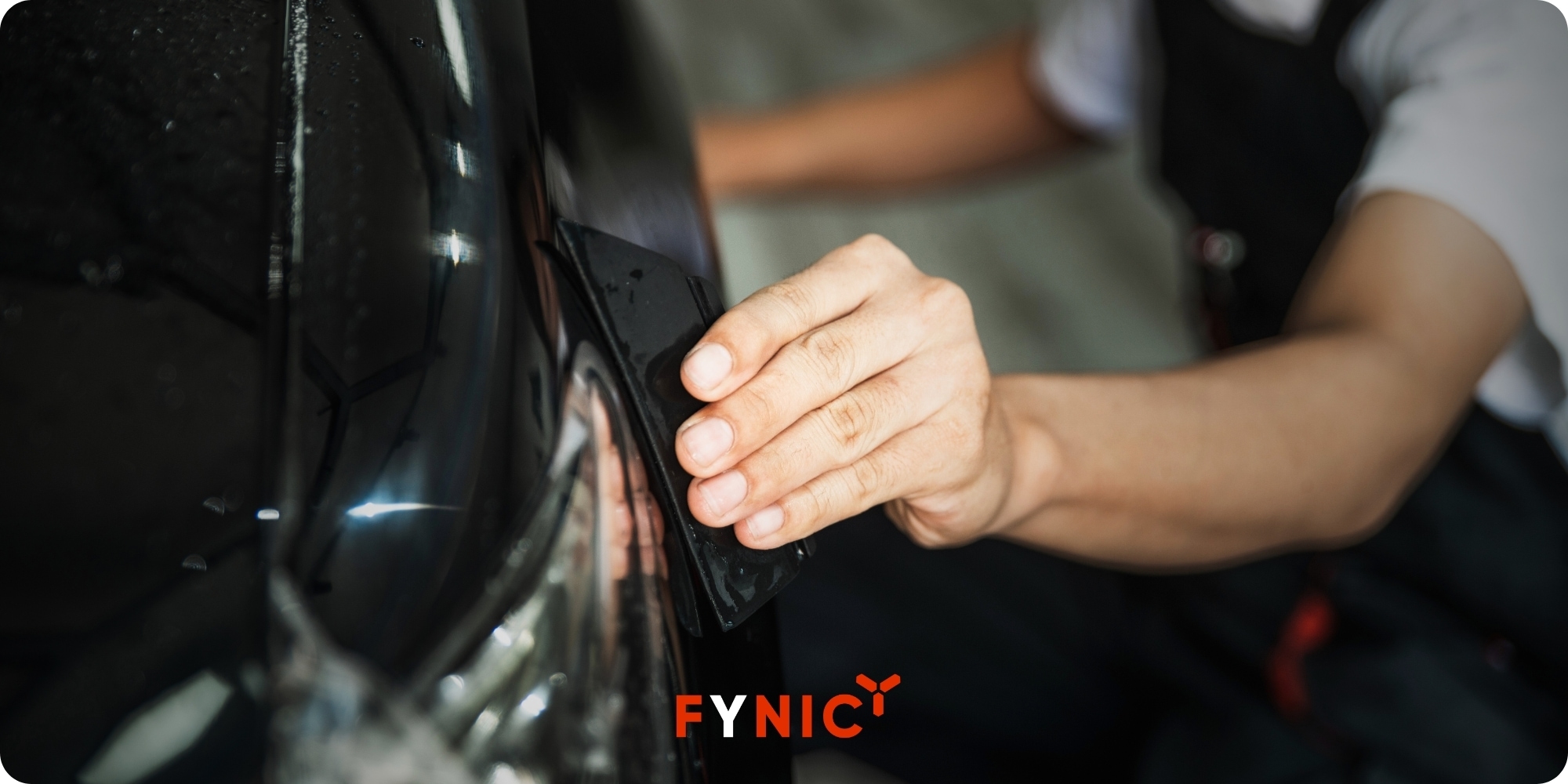 5 Sai lầm cần tránh trước khi dán PPF cho ô tô 3 Đơn vị uy tín sở hữu kỹ thuật viên được đào tạo bài bản, không gian thi công chỉn chu