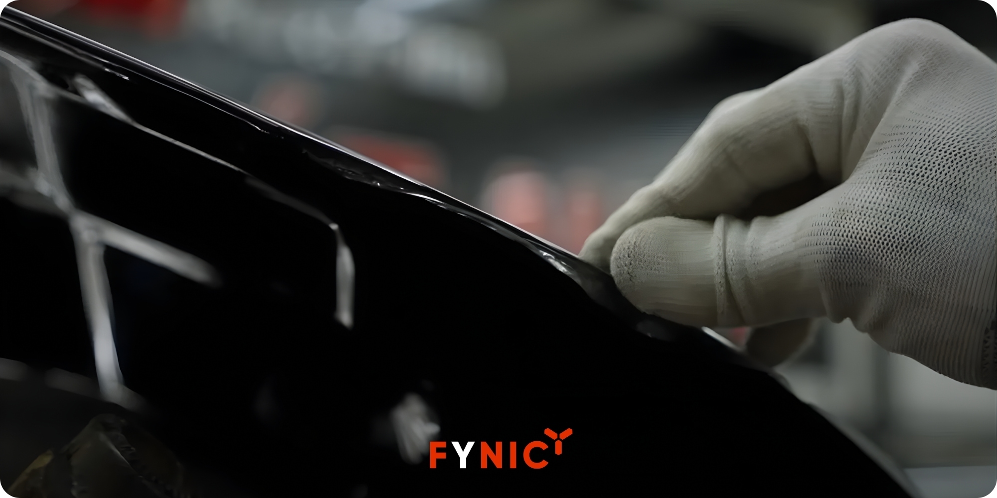 Chia sẻ cách chăm sóc xe ô tô sau khi dán PPF đúng, hiệu quả từ chuyên gia 7 Mép phim PPF bám bụi thường xảy ra sau thời gian sử dụng